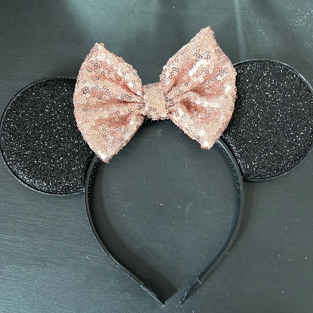 Minnie Mouse Ears